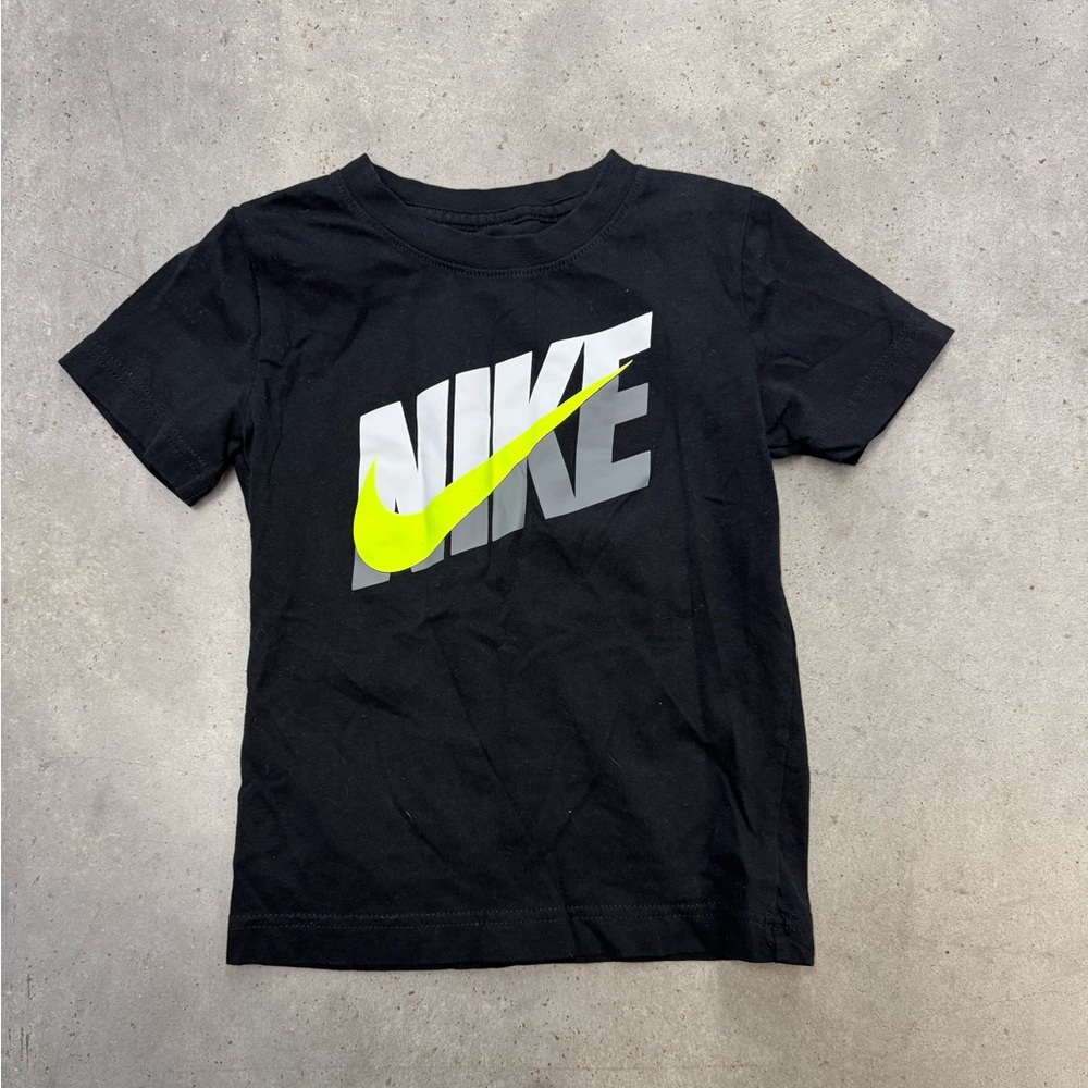 Nike Boys T-Shirt Size XS 4 Black Neon Logo Athletic Tee